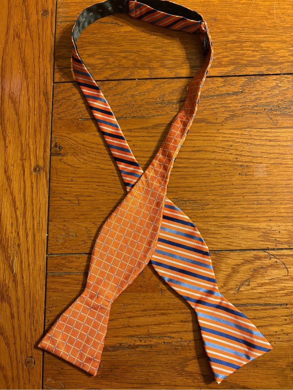 Men’s 100% Silk Self Tie Bow Tie Orange Navy Reversible Adjustable
